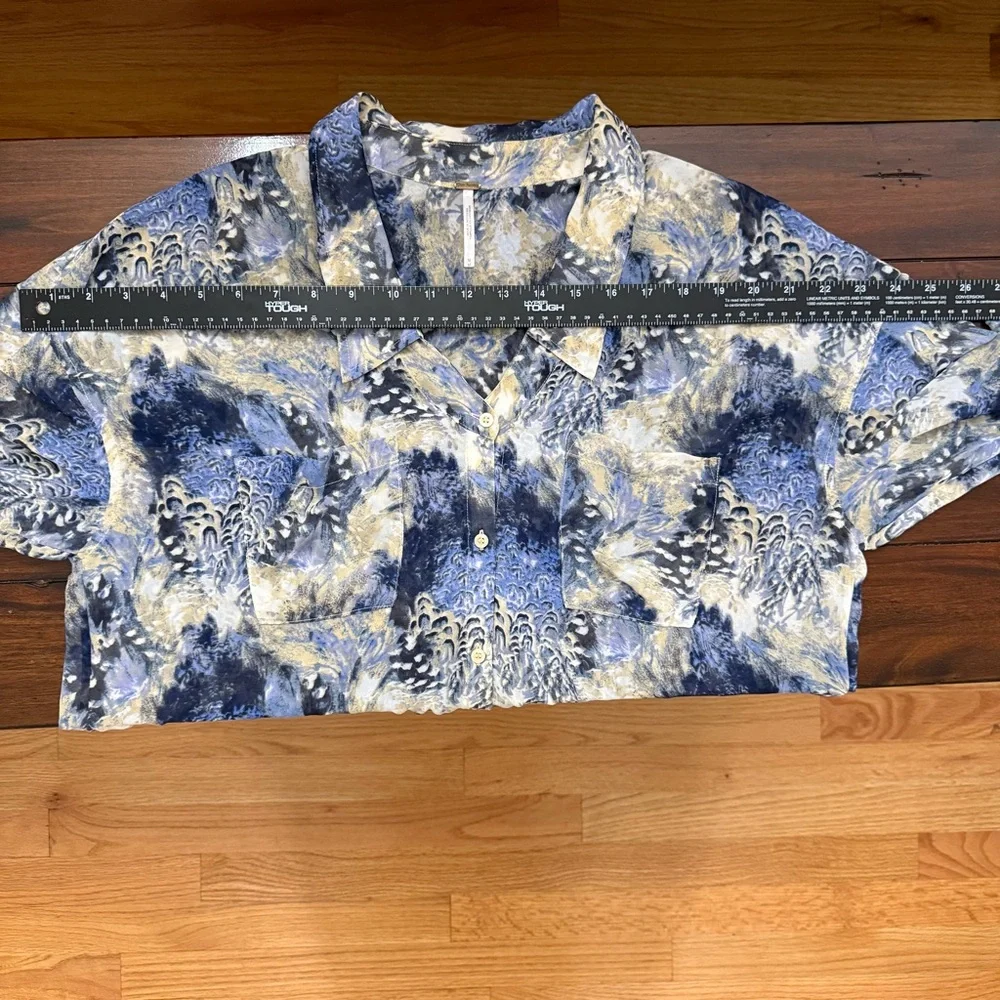 Free People Boho Sheer Abstract Print Georgette Button Blue Long Sleeve Shirt